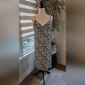 Le Lis Green and Black Snake Patterned Midi Dress